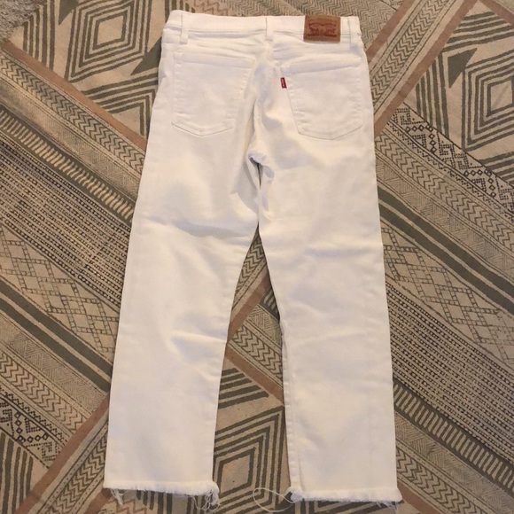 Levi Wedgie Straight leg white jeans - Picture 9 of 9
